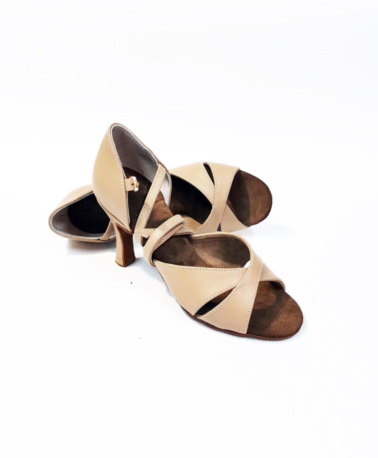 Arina Latino 1051